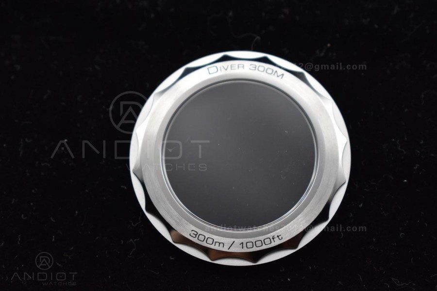 Seamaster Diver 300M SS/YG ORF 1:1 Best Edition Black Ceramic Black Dial on SS Bracelet A8800 