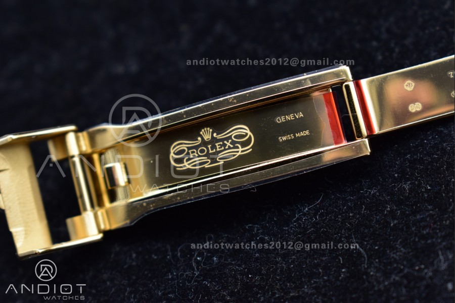 Daytona 116505 Clean 1:1 Best Edition Black Dial YG Markers on YG Bracelet SA4130 V2