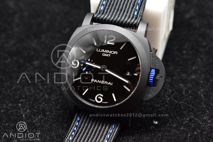 PAM1176 X Luminor GMT 44mm Carbon VSF 1:1 Best Edition Black Dial on Black Nato Strap P.9010 Super Clone