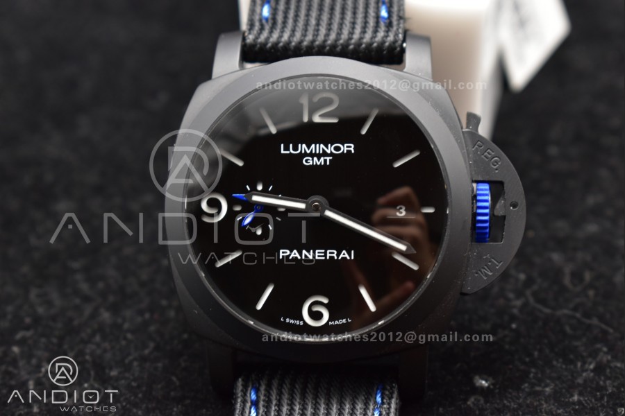 PAM1176 X Luminor GMT 44mm Carbon VSF 1:1 Best Edition Black Dial on Black Nato Strap P.9010 Super Clone