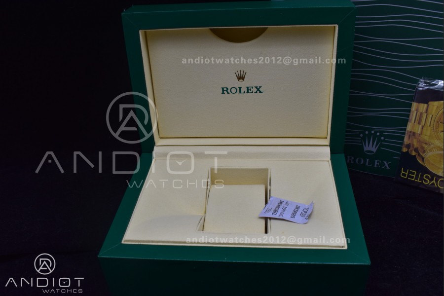 Rolex Fullset Box and Matching Papers