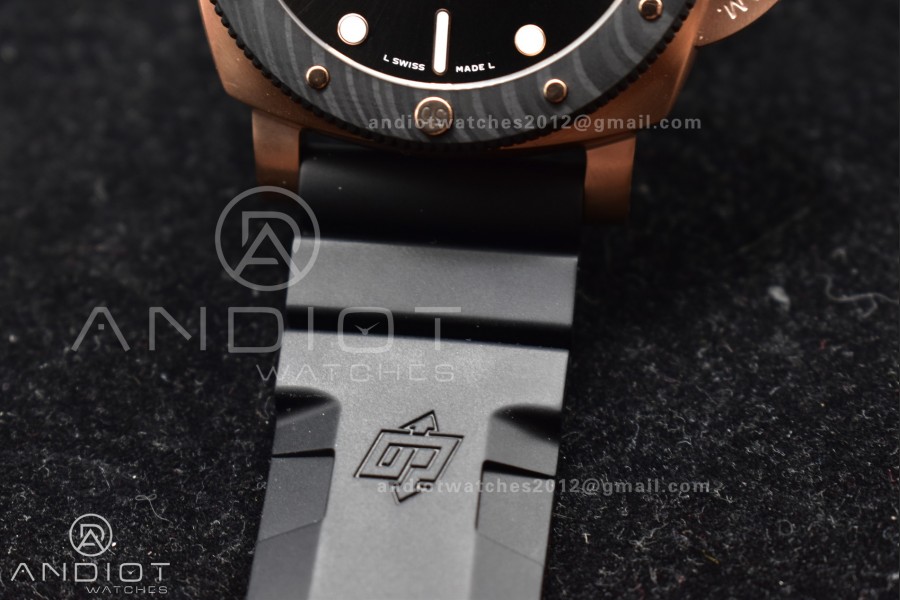 PAM1070 W SBF 1:1 Best Edition Black Dial on Black Rubber Strap P900