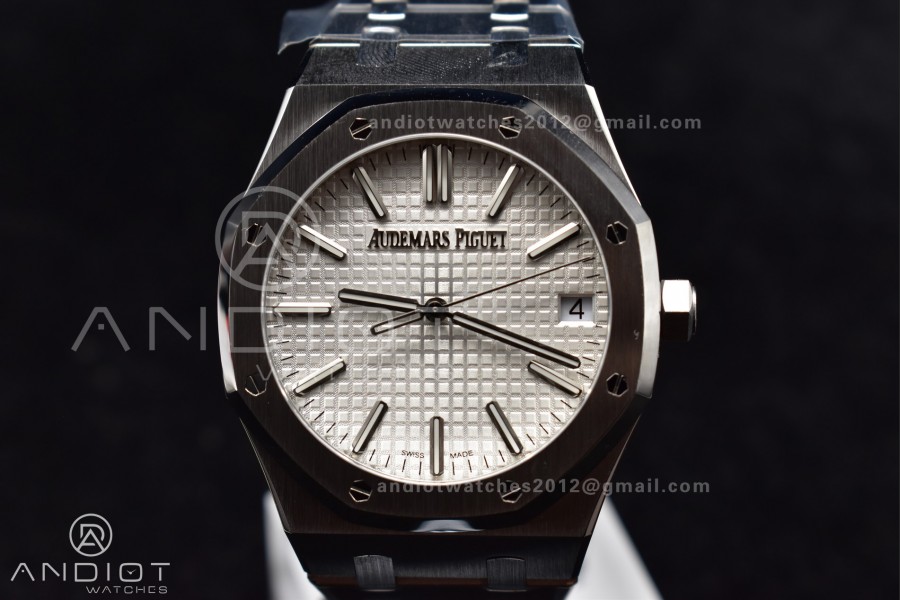 Royal Oak 41mm 15510 "50th Anniversary" SS ZF 1:1 Best Edition White Textured Dial on SS Bracelet A4302