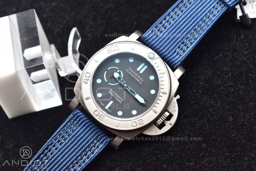 PAM985 Mike Horn Submersible Tit Blue TI/NY VSF P9010