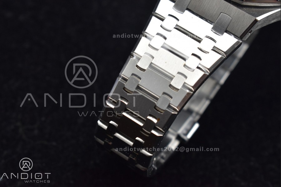 Royal Oak 41mm 15500 SS APSF 1:1 Best Edition White Textured Dial on SS Bracelet A4302 Super Clone