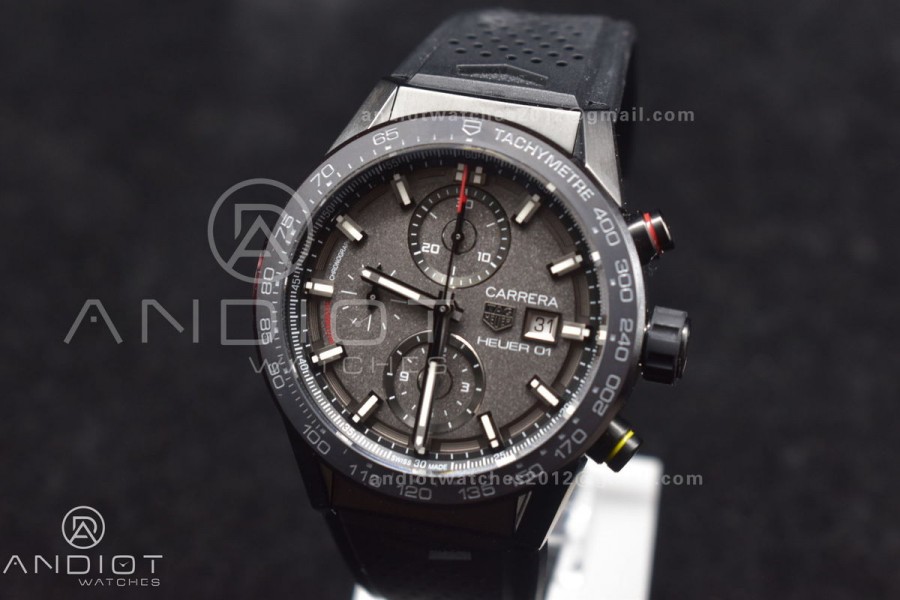 TAG Heuer Carrera Calibre Heuer 01 CLEP Special Edition CAR201J