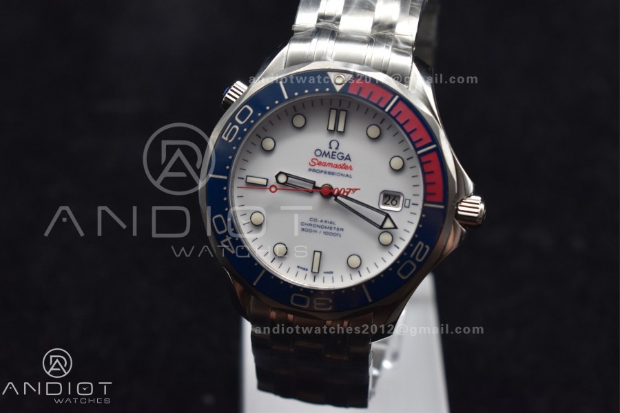 Seamaster Diver 300M SS "COMMANDER’S WATCH" AIF Limited Edition on SS Bracelet A2824 
