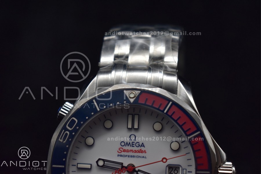 Seamaster Diver 300M SS "COMMANDER’S WATCH" AIF Limited Edition on SS Bracelet A2824 