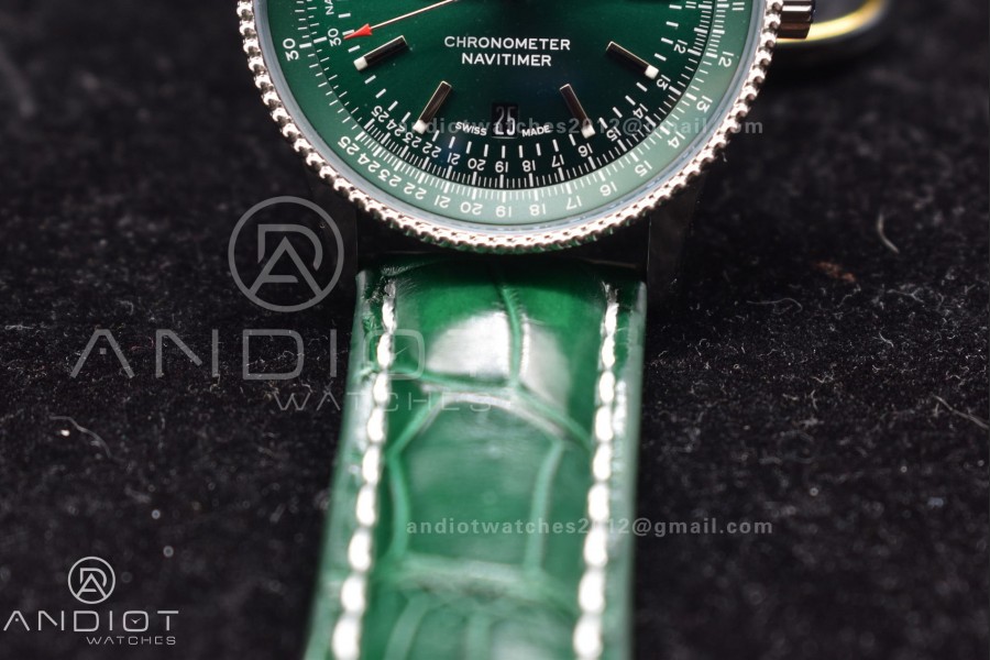 Navitimer  41mm TF 1:1 Best Edition Green Dial on Leather A2824