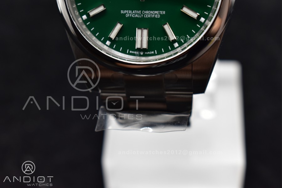 Oyster Perpetual 124300 41mm Clean 1:1 Best Edition 904L Steel Green Dial VR3230
