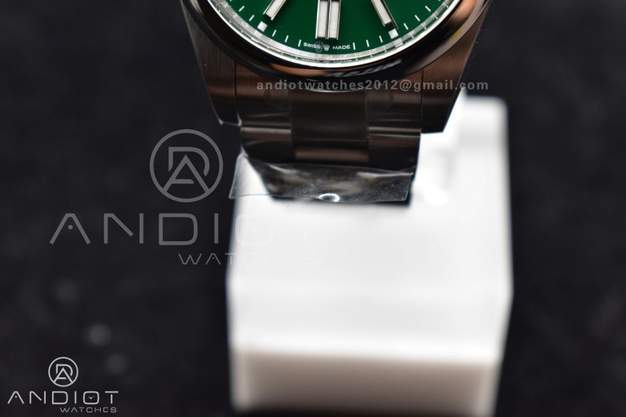 Oyster Perpetual 124300 41mm Clean 1:1 Best Edition 904L Steel Green Dial VR3230