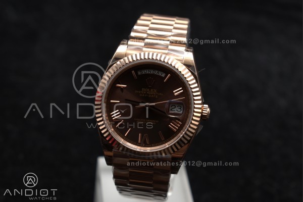 DayDate 40 RG GSF Gain Weight Brown Roman Dial on ...