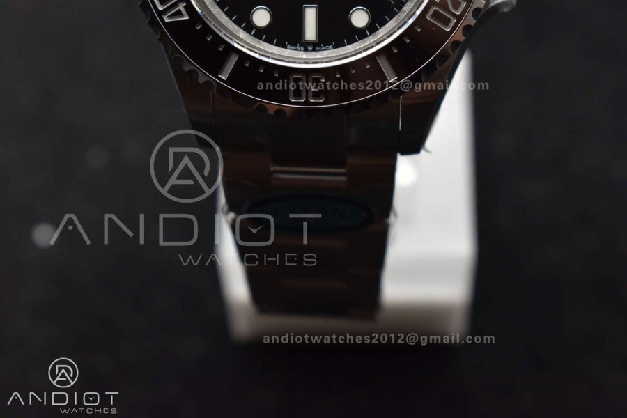 Sea-Dweller 126600 Clean 1:1 Best Edition 904L SS Case and Bracelet VR3235