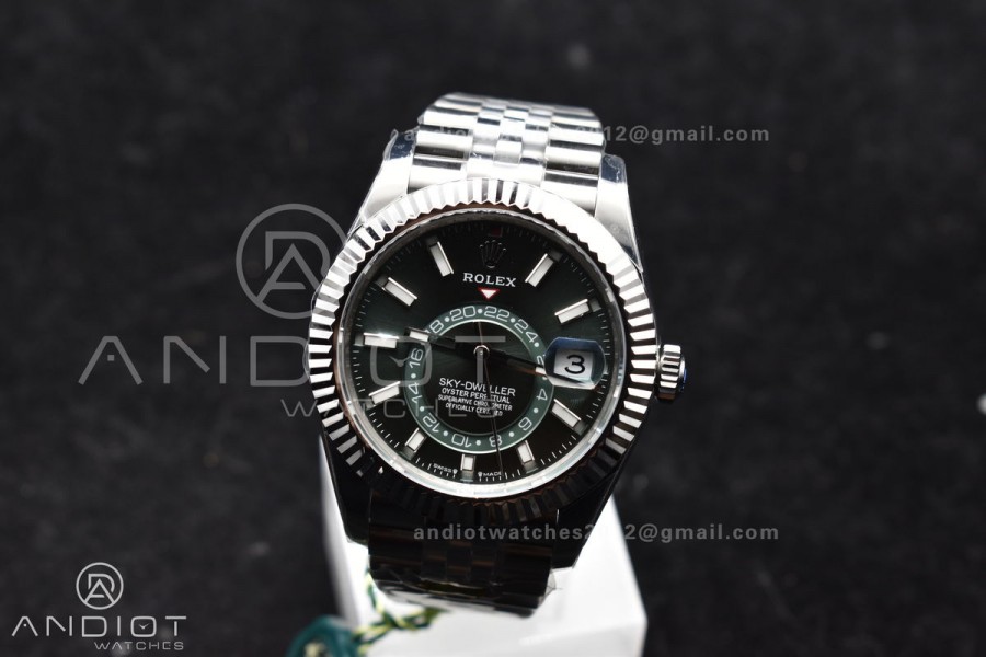 Sky-Dweller 326934 904L SS ZF 1:1 Best Edition Green Dial on SS Jubilee Bracelet A2824