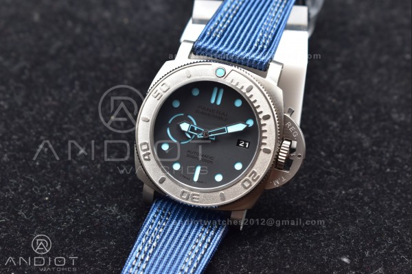 PAM985 Mike Horn Submersible Tit Blue TI/NY VSF P9010