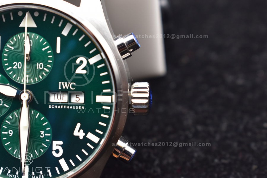 Pilot Chronograph IW377726 ZF 1:1 Best Edition Green Dial on Brown Leather Strap A7750 V2