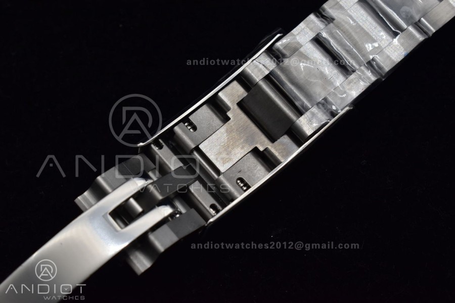 Submariner 114060 No Date BP Best Edition on SS Bracelet 