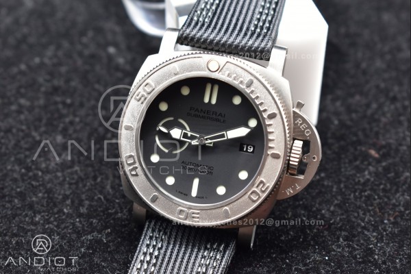 PAM984 Mike Horn Submersible VSF 1:1 Best Edition Black Dial on Black Nylon Strap P.9010 Clone
