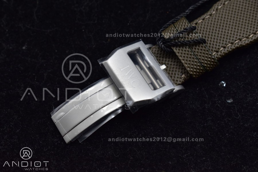 Pilot Chrono Top Gun IW389002 Real Ceramic ZF 1:1 Best Edition Gray Dial on Green Calfskin Strap A7750
