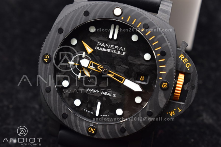 PAM1324 Carbotech VSF 1:1 Best Edition Black Dial On Black Rubber Strap P900