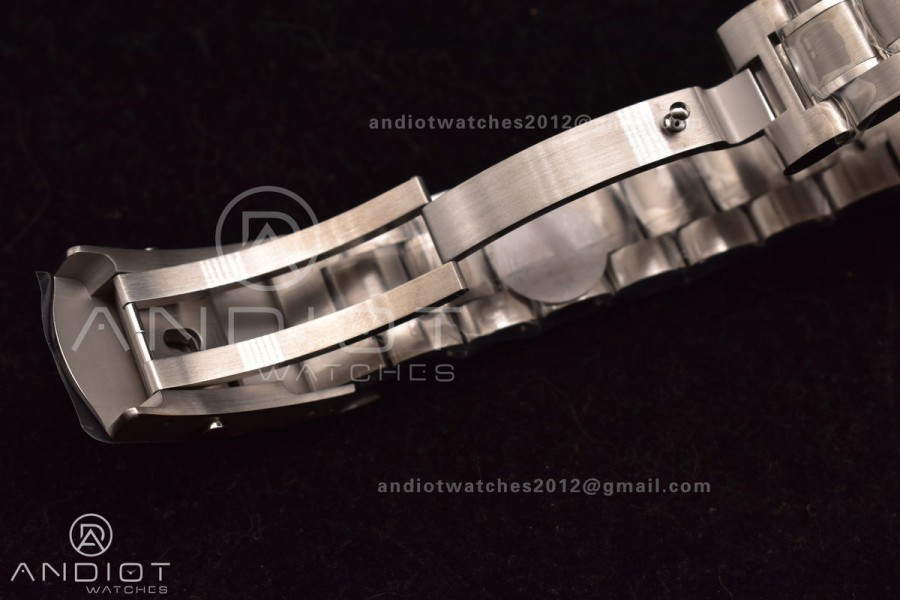 Speedmaster MoonWatch OMF SS Sapphire Crystal Black Dial on SS Bracelet Manual Winding Chrono Movement with Transparent Back