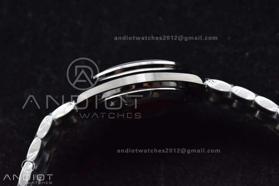 Speedmaster MoonWatch OMF SS Sapphire Crystal Black Dial on SS Bracelet Manual Winding Chrono Movement with Transparent Back
