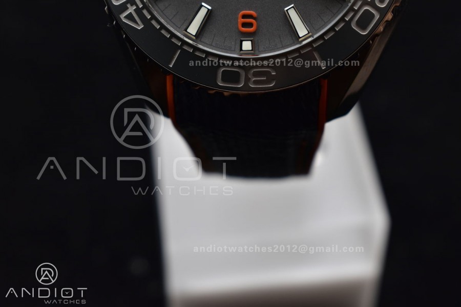 Planet Ocean 43.5mm SS VSF 1:1 Best Edition Black/Orange Bezel Gray Dial on Nylon Strap A8900 Super Clone V2