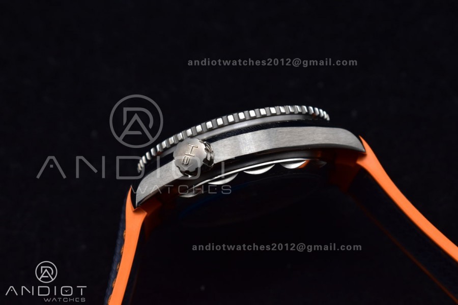 Planet Ocean 43.5mm SS VSF 1:1 Best Edition Black/Orange Bezel Gray Dial on Nylon Strap A8900 Super Clone V2