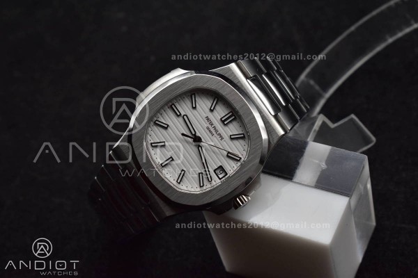 Nautilus 5711/1A 3KF 1:1 Best Edition White Textur...
