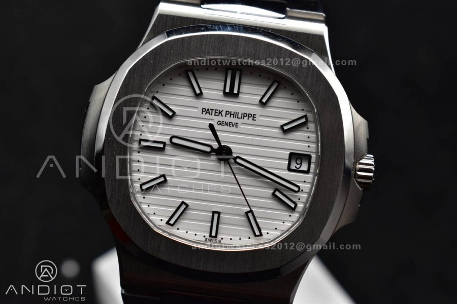 Nautilus 5711/1A 3KF 1:1 Best Edition White Textured Dial on SS Bracelet A324 Super Clone V2