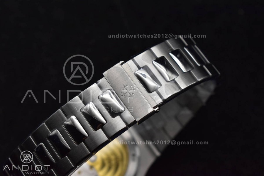 Nautilus 5711 3KF 1:1 Best Edition Tiffany Blue Dial on SS Bracelet A324 Super Clone V2