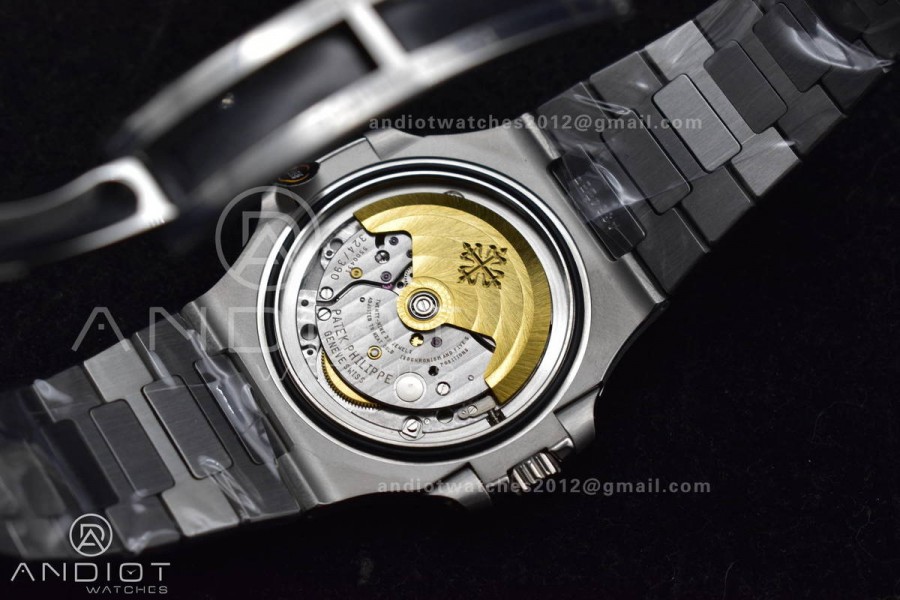 Nautilus 5711 3KF 1:1 Best Edition Tiffany Blue Dial on SS Bracelet A324 Super Clone V2