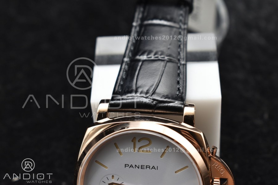 PAM1336 Luminor Due 42mm VSF Best Edition White Dial on Black Leather Strap P900