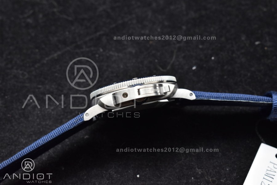 PAM1289 VSF 1:1 Best Edition Blue Dial on Blue Nylon Strap P900