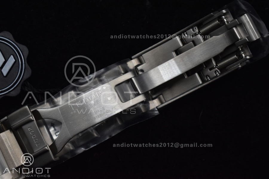 Blue Pelagos ZF 1:1 Best Edition on Titanium Bracelet A2824 V5